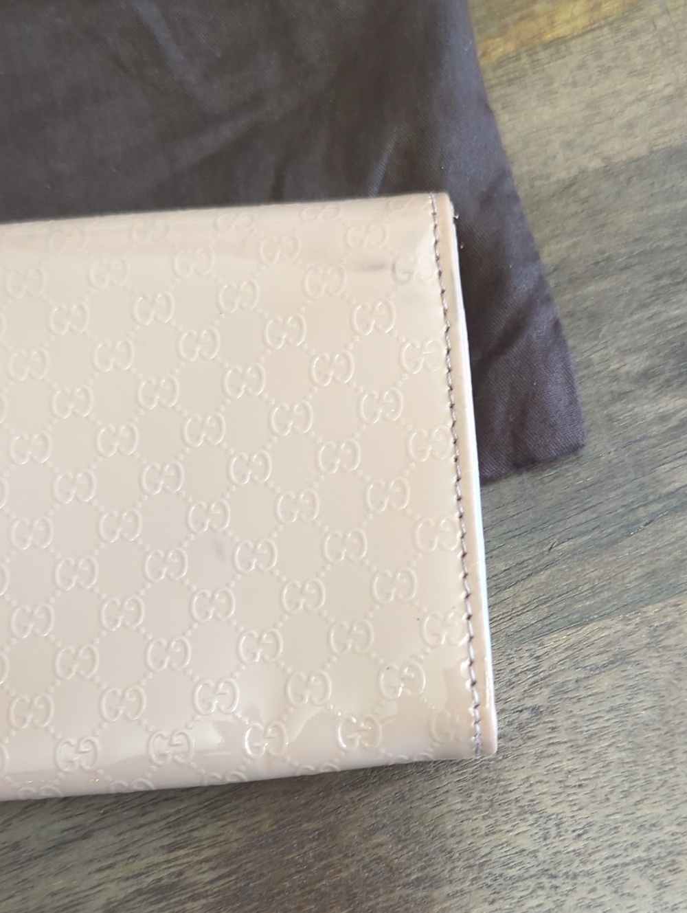 Gucci Patent Leather Clutch Authentic - Picture 5 of 8